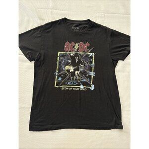 Vintage AC/DC tshirt teeshirt. Size L
